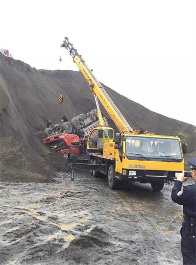 海陵区上犹道路救援